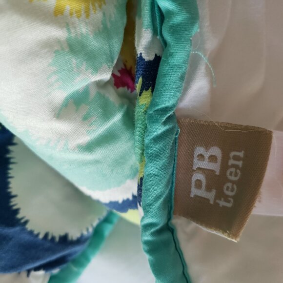 Pottery Barn Teen Full/Queen Comforter Collection - Picture 3 of 4